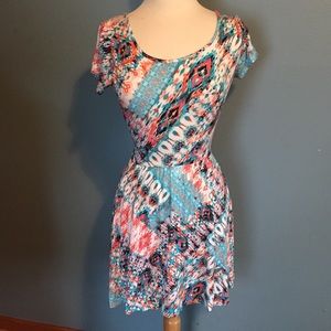 🌸🌼Summer Dress by Decree🌺🌻